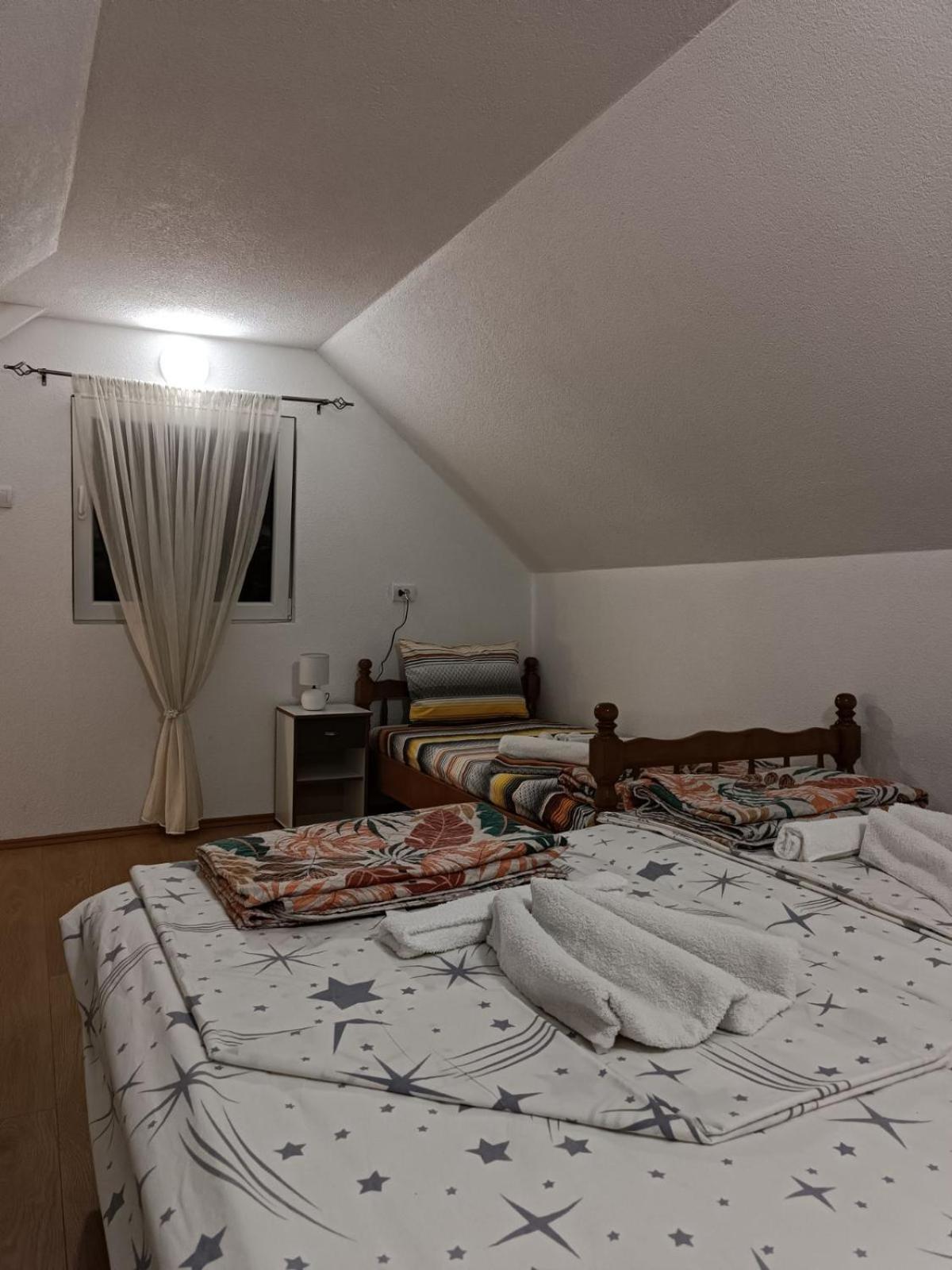 Apartmani Lena ปลูชิเน ห้อง รูปภาพ